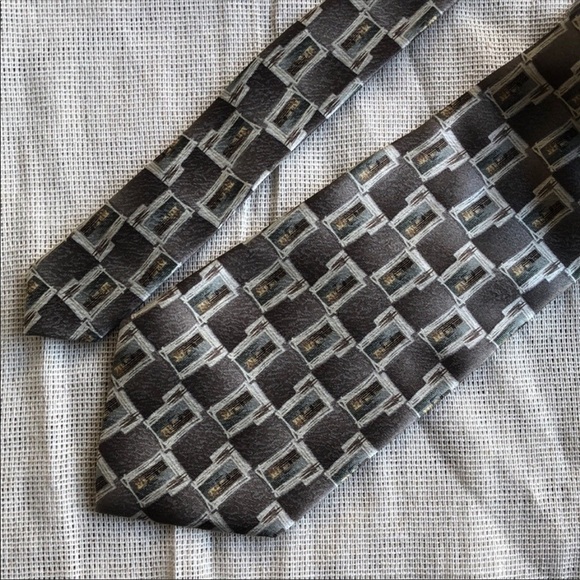 Pierre Cardin Silk Tie Men’s Business Casual Career - Picture 4 of 8